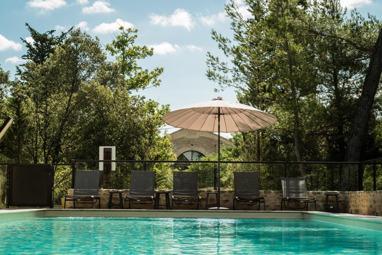 Les Cabanes Dans Les Bois Logis Hotel Villedubert Esterno foto